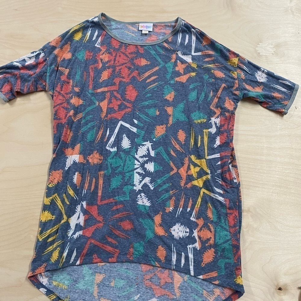 Lularoe Irma Short Sleeve Blouse size XXL (CR)